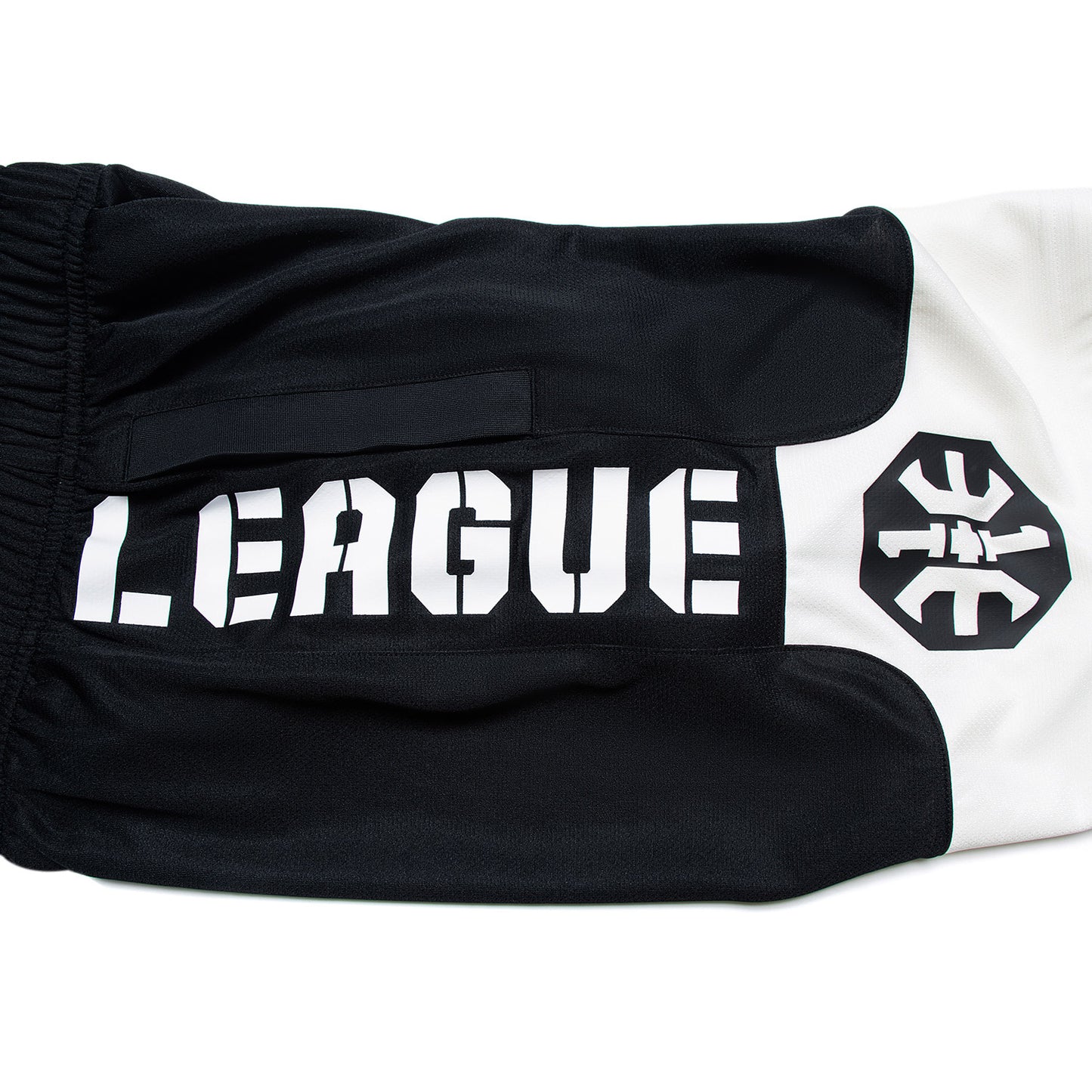 Unisex Basketball-Short "Anti-Warrior" Badfive BIG Black-White - AAPT045-1